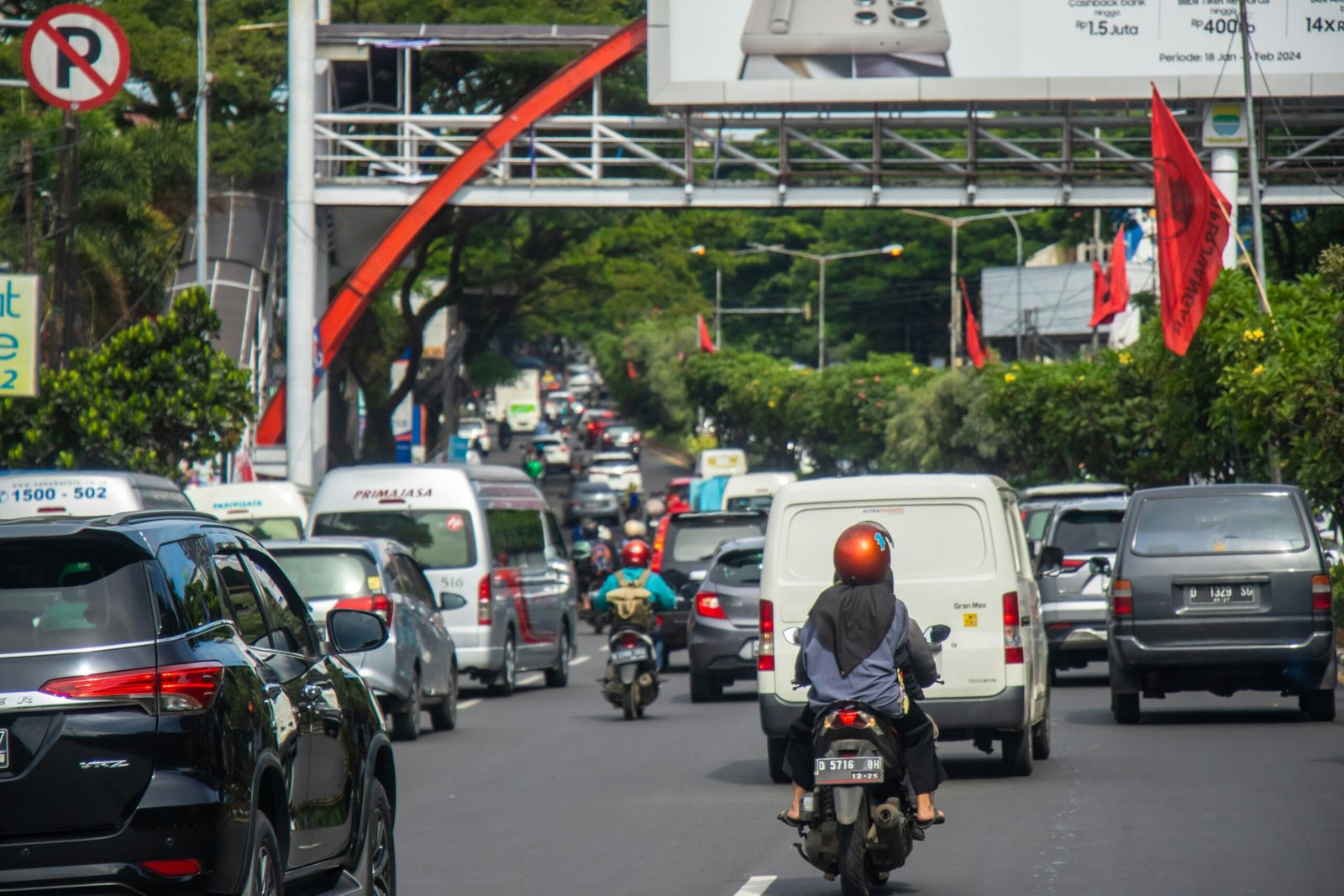 Sewa Mobil di Kota Semarang: Pilihan Terbaik untuk Perjalanan Anda